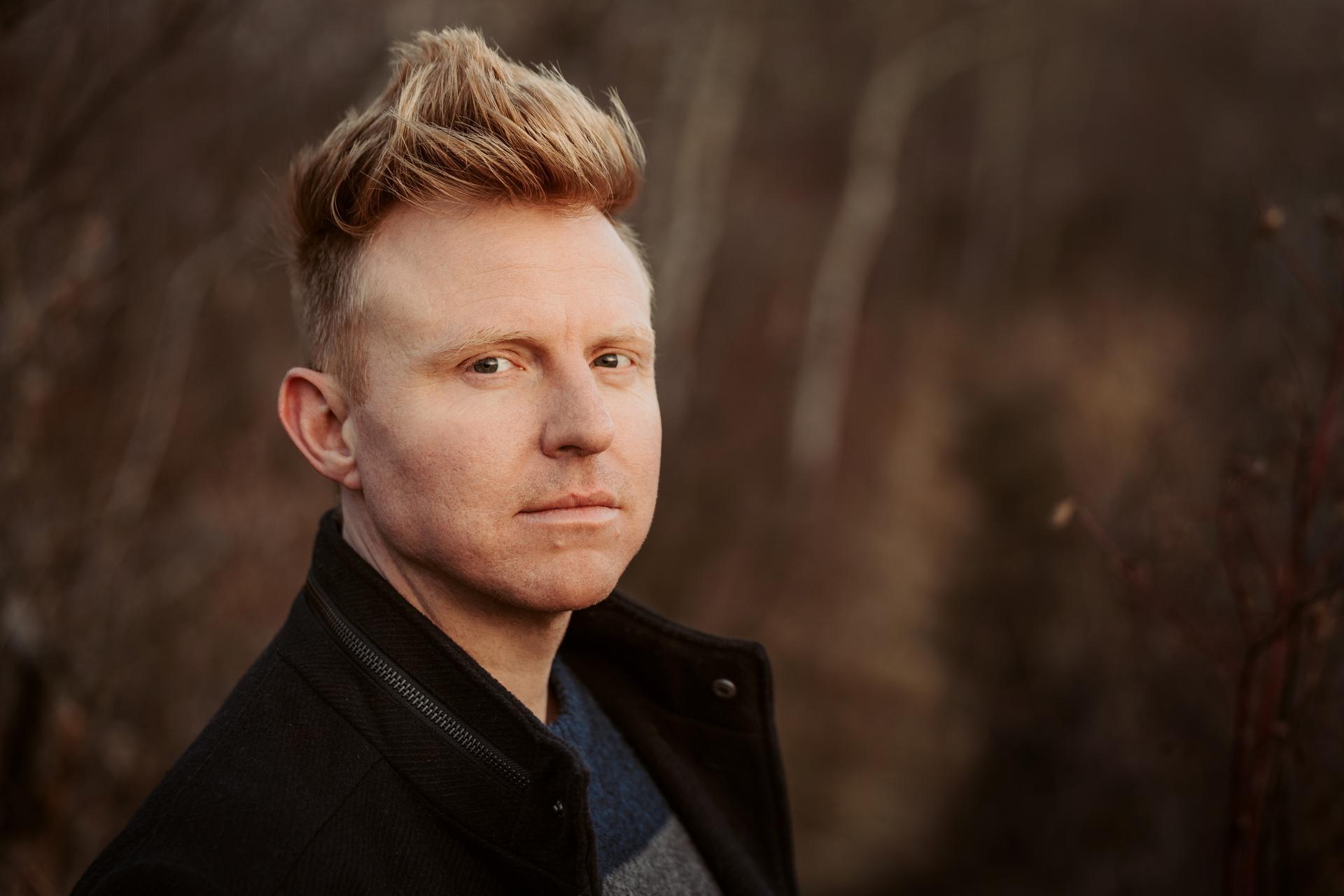 Martin Kerr Gets Playful w/ "The Good Stuff"; Currently on tour w